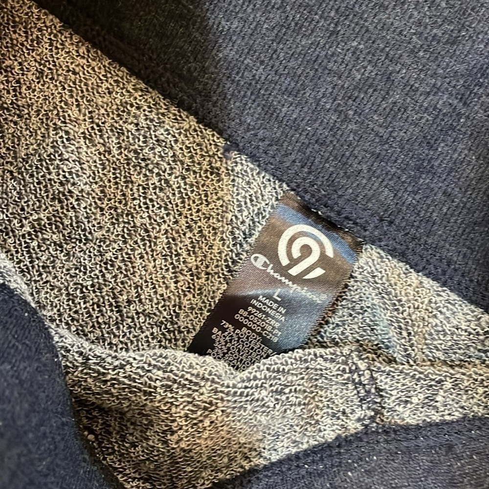 Champion Shorts - Picture 2 of 2